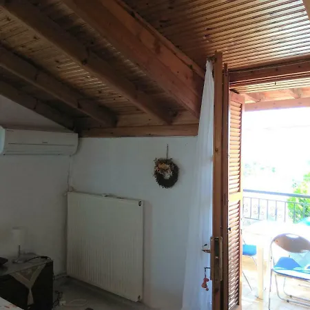 Family Seaside House In Mouries Paralia Dionysiou